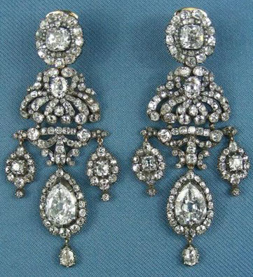 Bijou du XVIIIème Girandoles diamants, or, argent, Duchesse de Kent