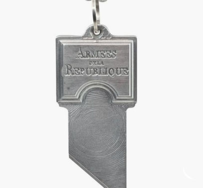 Bijou de la Révolution Pendant guillotine métal Bijou de la Révolution Pendant guillotine métal